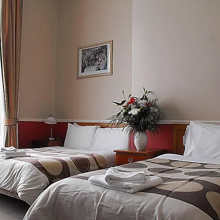 Гостевой дом Iveagh 2*